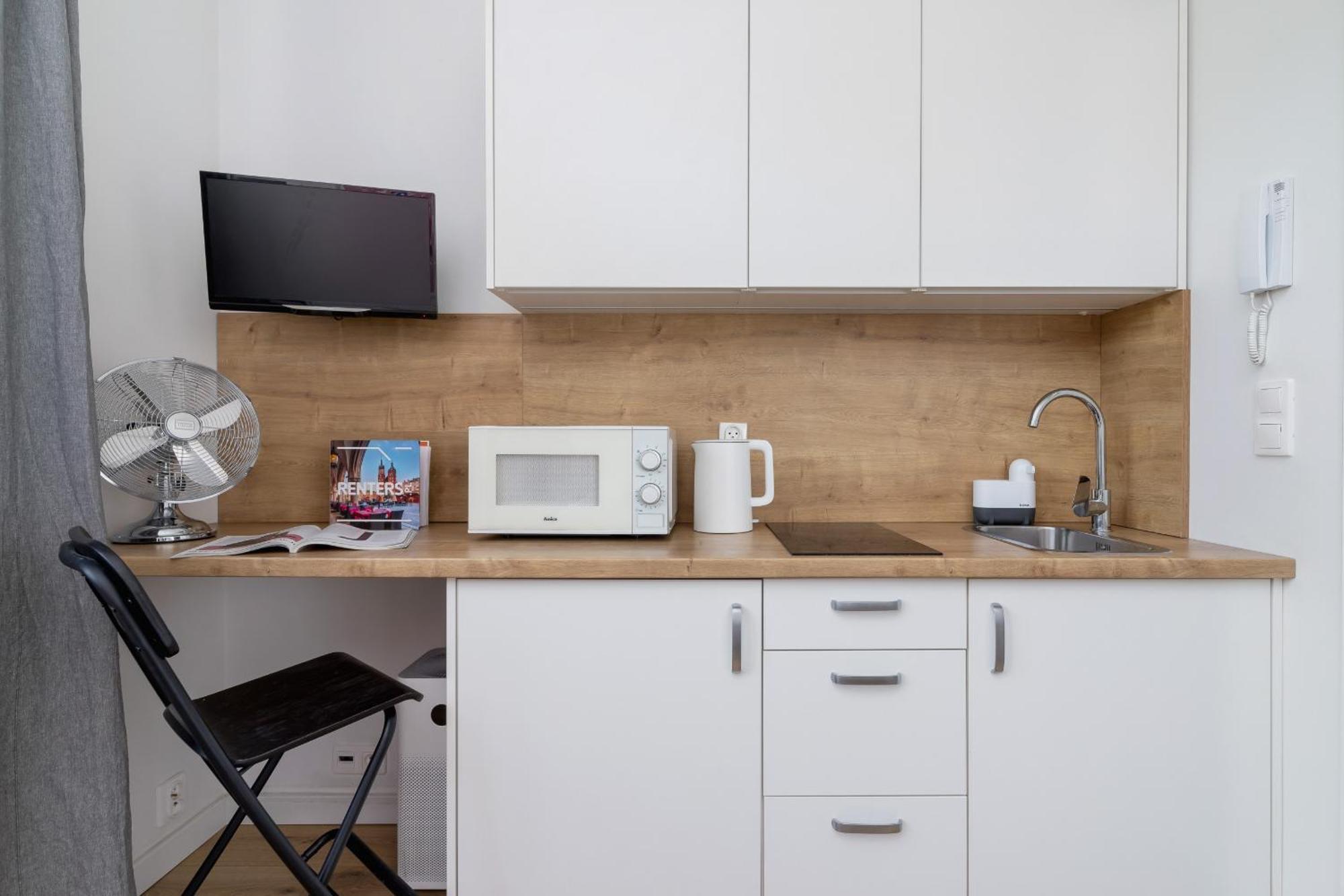 Apartment Solna Studio Cracow By Renters Krakau